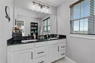 1043 Wedgewood Dr, Penn Twp, PA 15644 - Photo 22