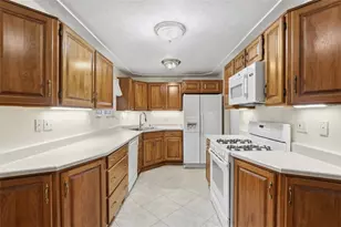 638 National Dr, Pittsburgh, PA 15235 - Photo 10