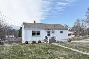 312 Spruce St, Brighton Township, PA 15009 - Photo 2