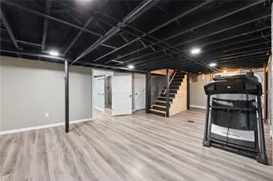 29 E Madison St, Latrobe, PA 15650 - Photo 22