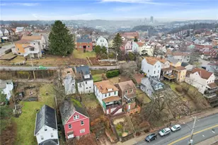 746 Greenfield Ave, Pittsburgh, PA 15207 - Photo 2