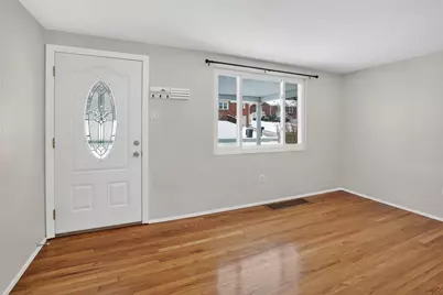 3341 Recker Dr, Pittsburgh, PA 15227 - Photo 8