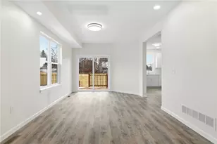 303 Elsdon St, Pittsburgh, PA 15214 - Photo 10