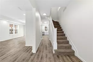 303 Elsdon St, Pittsburgh, PA 15214 - Photo 4