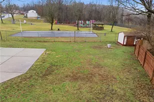 234 Parkedge Rd, Green Tree, PA 15220 - Photo 26