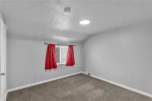 811 Clonmel St, Duquesne, PA 15110 - Photo 12