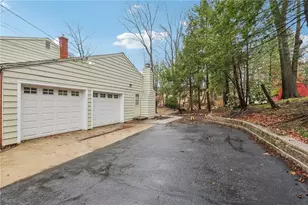 439 Manor Rd, Delmont, PA 15626 - Photo 36