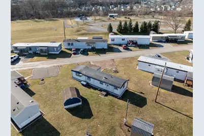 306 Lamplighter Manor, Latrobe, PA 15650 - Photo 20