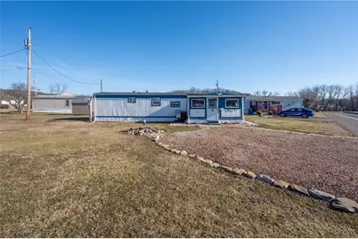 306 Lamplighter Manor, Latrobe, PA 15650 - Photo 2