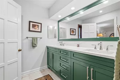 43 Hoodridge Drive, Pittsburgh, PA 15228 - Photo 32