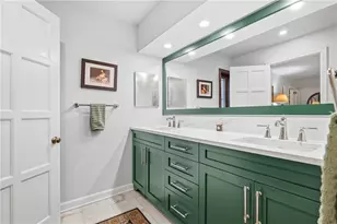 43 Hoodridge Dr, Pittsburgh, PA 15228 - Photo 32