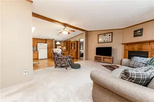 202 Lytle School Rd, Sandy Lake Township, PA 16145 - Photo 18