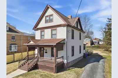 436 W Neshannock Avenue, New Wilmington Boro, PA 16142 - Photo 2