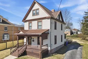 436 W Neshannock Ave, New Wilmington Boro, PA 16142 - Photo 2