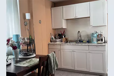 602 E Lutton St, New Castle, PA 16101 - Photo 2