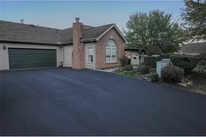 1467 Greenbriar Court, South Park, PA 15129 - Photo 2