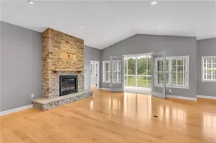 2726 Clay Pike, North Huntingdon, PA 15642 - Photo 8