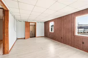 708 Walker St, Garret Boro, PA 15542 - Photo 18