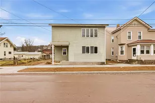 708 Walker St, Garret Boro, PA 15542 - Photo 2