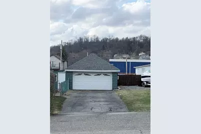 2927 State St, White Oak, PA 15131 - Photo 4