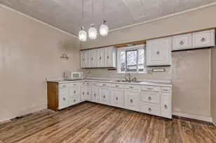 500 Painter St, Everson, PA 15631 - Photo 12