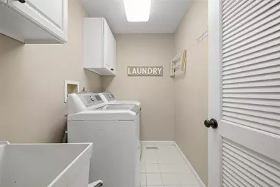 1053 Whispering Woods, Moon/Crescent Twp, PA 15108 - Photo 20