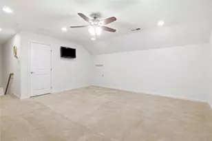 139 Olivia Ave, Adams Township, PA 16046 - Photo 34