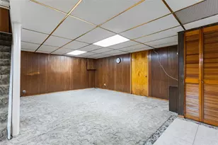 142 Donmor Dr, Ross Twp, PA 15237 - Photo 22