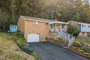 142 Donmor Dr, Ross Twp, PA 15237 - Photo 1