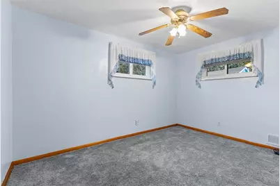 142 Donmor Drive, Ross Twp, PA 15237 - Photo 18