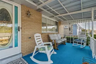 142 Donmor Dr, Ross Twp, PA 15237 - Photo 2