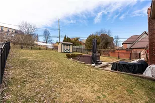 755 Jefferson Dr, Ross Twp, PA 15229 - Photo 28