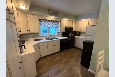 919 Butler Pike, Findley Township, PA 16137 - Photo 10