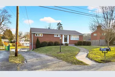 505 Bloomfield Dr, Hempfield Township, PA 15601 - Photo 2