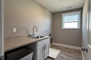 2603 Arno Dr, Collier Township, PA 15071 - Photo 22