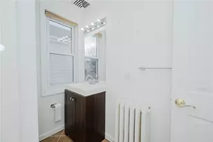 923 Scott Ave, Jeannette, PA 15644 - Photo 20