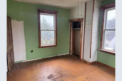 246 Main St, Leechburg Boro, PA 15656 - Photo 12