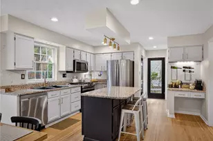 224 Valley Park Dr, Pittsburgh, PA 15216 - Photo 8