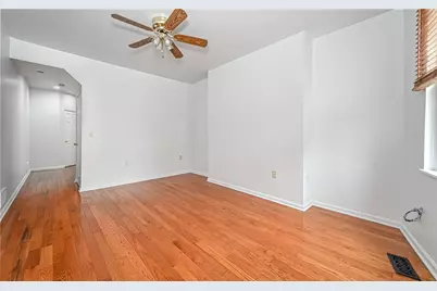 4213 1/2 Main St, Pittsburgh, PA 15224 - Photo 2