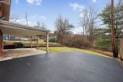 319 Ryan Dr, Scott Township, PA 15220 - Photo 32