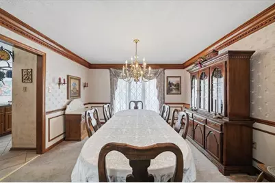 8186 Streamside Dr, Pittsburgh, PA 15237 - Photo 10