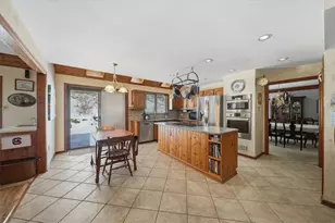 8186 Streamside Dr, Pittsburgh, PA 15237 - Photo 8