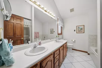 8186 Streamside Dr, Pittsburgh, PA 15237 - Photo 22