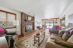 8186 Streamside Dr, Pittsburgh, PA 15237 - Photo 14