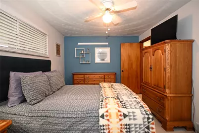 205 McLay Dr, Elizabeth Twp/Boro, PA 15037 - Photo 18