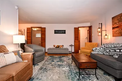 205 McLay Dr, Elizabeth Twp/Boro, PA 15037 - Photo 4