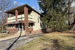 510 Logan St, New Castle, PA 16101 - Photo 2