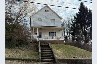 420 E Lutton St, New Castle, PA 16101 - Photo 1