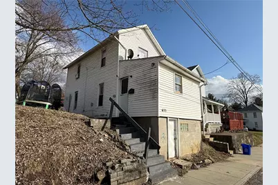 633 Forrest St, New Castle, PA 16101 - Photo 1