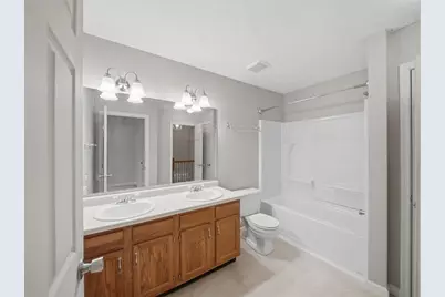 2755 Drake Ct, Hampton, PA 15044 - Photo 16